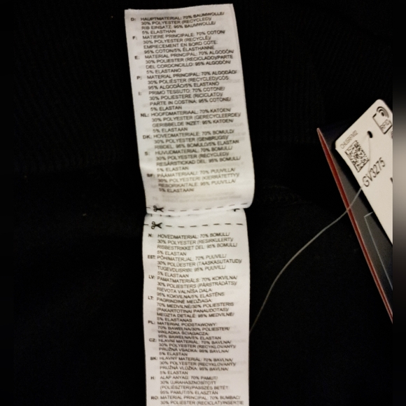 Black Reebok Top. - Picture 4 of 7